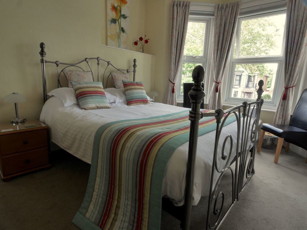 Stour Lodge Guest House Christchurch  Esterno foto